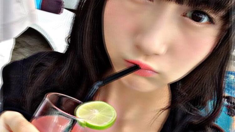 fukgry's tweet photo. ⇅

.

　　ハート型

　　　　　ウイルスに

　　やられて

　　　しまったみたい

.

　　ygr

　　　　　⇆

　　　　　　　follow

.

　　貴方の事

　　　　ばかり考えて

　　しまうの

.

⇅ http://t.co/AfHUrJuEey