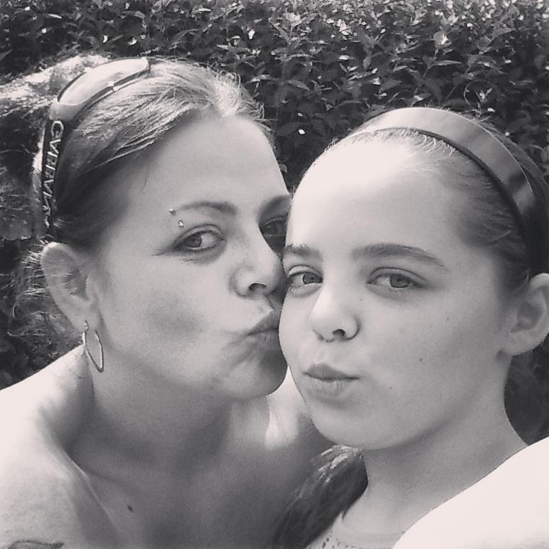 30Shelly30's tweet photo. Me and ty. ♡♥♡ http://t.co/m29luez4o5