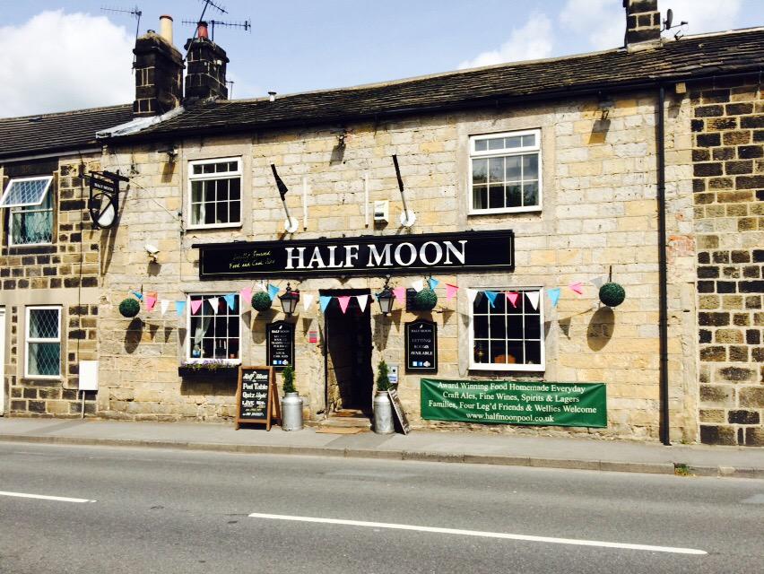 HalfMoonPool's tweet photo. @Pool_Wharfedale Looking forward to the #Arthington Show tomorrow!? See you here for drinkies &amp; #SundayRoasts http://t.co/LujJc2jYsf