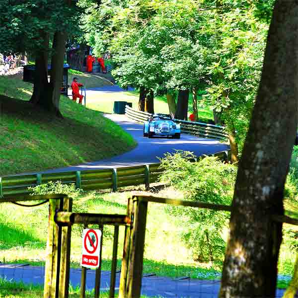 #Motorsport One of our Motorsport range of greeting cards, featuring @GL529RD See them all at cotswoldcardsandcrafts.co.uk