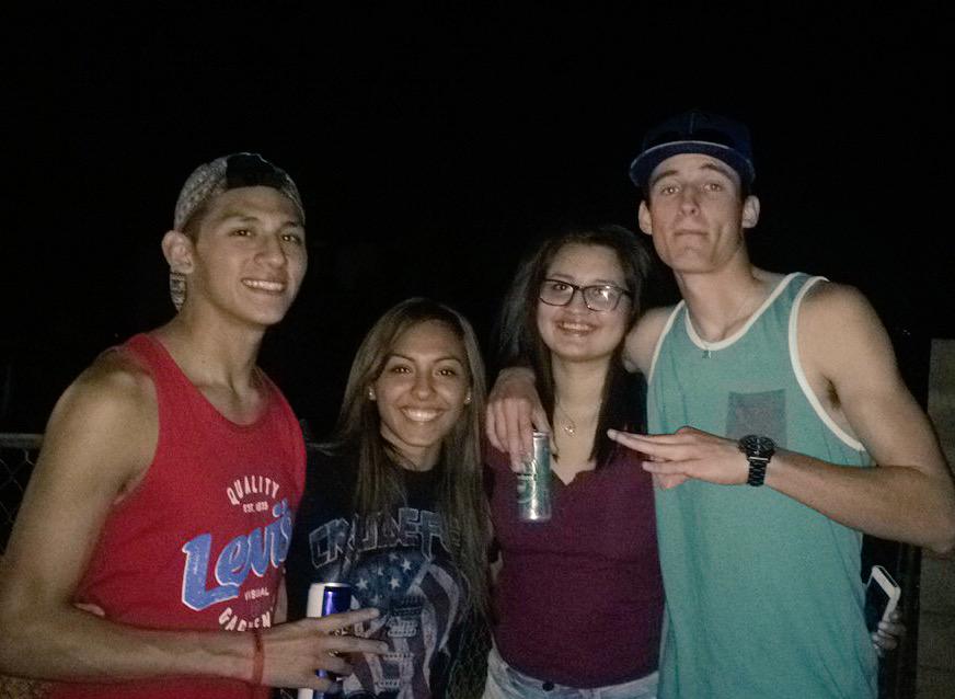 marissa_2014's tweet photo. Good night!👌 Good people!😏 #squad #plusafew http://t.co/YLaP58JHkC