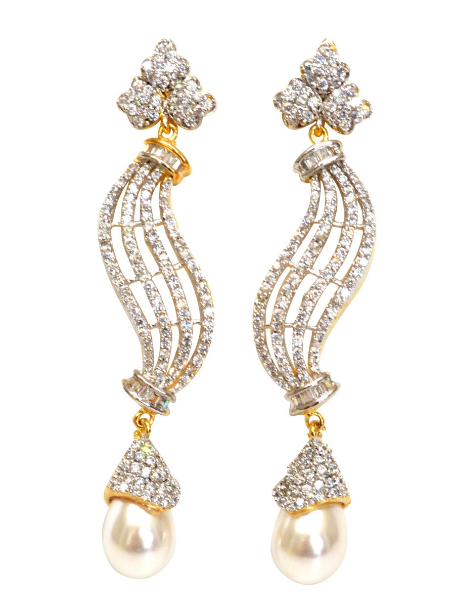 SupernovaJewels's tweet photo. Shop http://t.co/mGckd9KJba simulated #diamond #longearrings. Retweet #simulateddiamond #labdiamond #earrings #bridal http://t.co/nYViYLrZrD