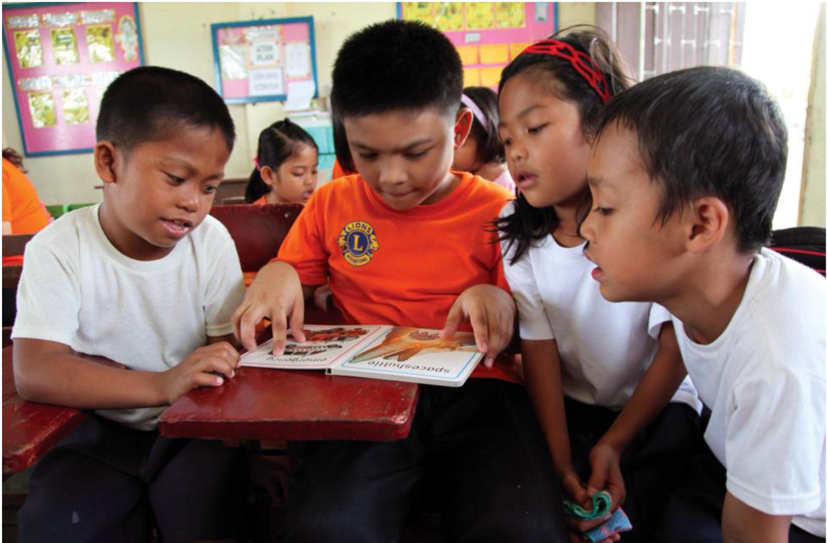 isaame2015's tweet photo. The Feeding and Reading program of the Baggao Lions in the Philippines nourishes the body and mind. http://t.co/00MuOb7256