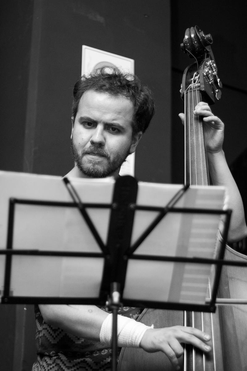 nouvellevague1's tweet photo. Serie : Personajes del Jazz en México/@zepolosnola /@jazz_place /Foto: Mónica García/@jazz_mx http://t.co/CVY0VaxWkr