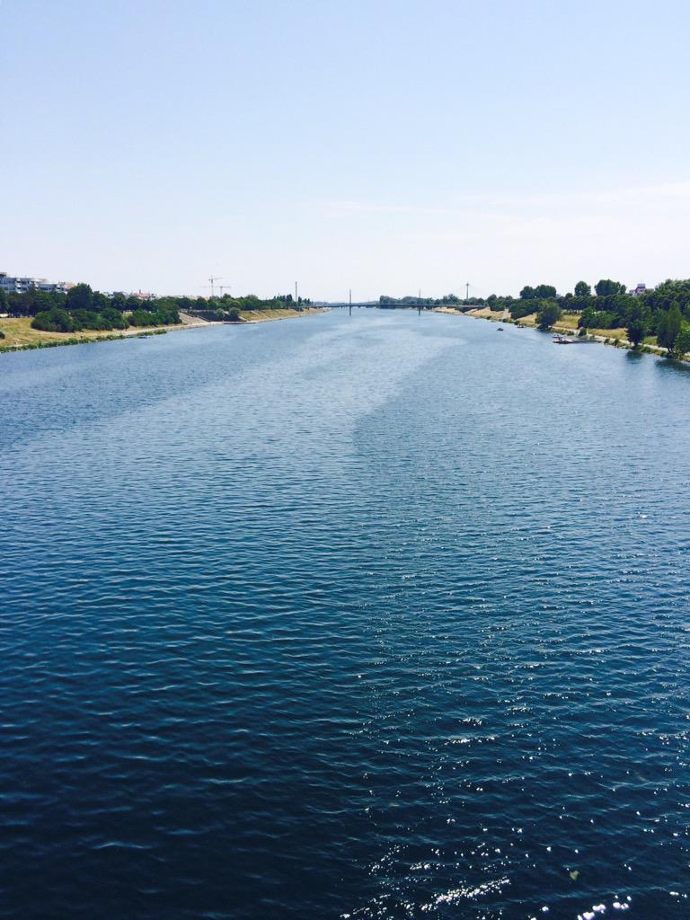 CCCUarchaeology's tweet photo. The Danube tends to make a prehistorian a bit weak at the knees #archaeology #gordonchilde http://t.co/QxJUKFBf3F