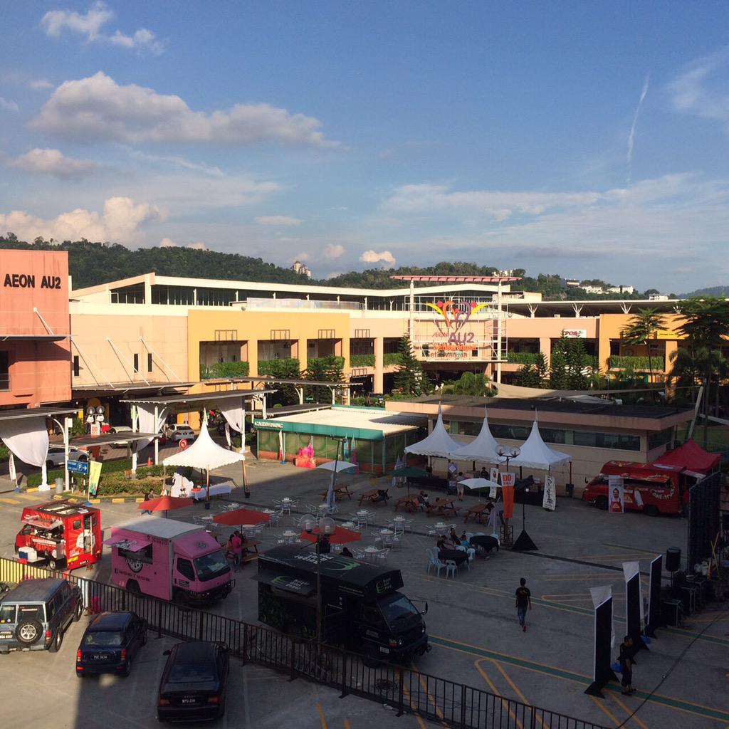 #KateSapot RT @fatboysmalaysia: Glimpse of Astro #kosongkosong at AU2 Setiawangsa from top view before buka puasa 🌅