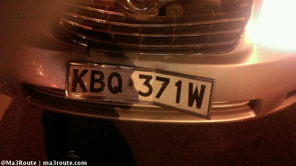 [KBQ 371W] Help police to track this vehicle,It caused multiple accident at Thika road.   via <a href="/SautiYaHaki/">Sauti Ya Haki </a>