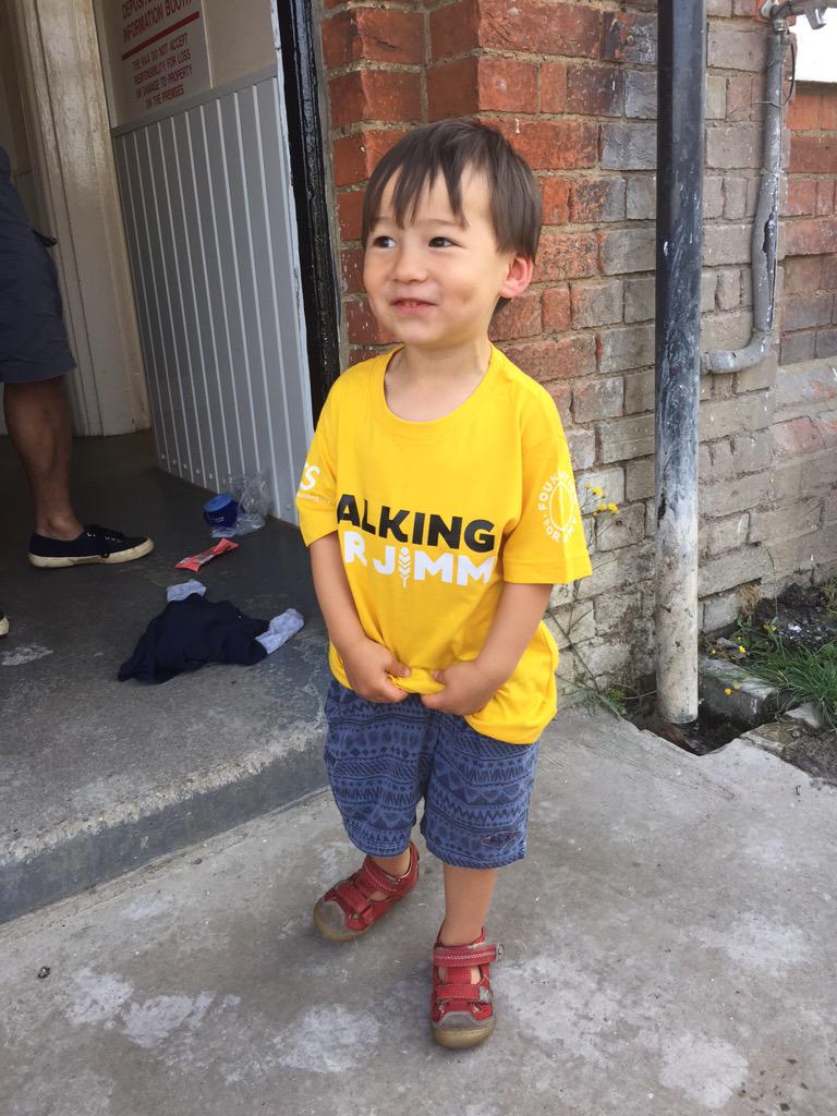 KerryNickols's tweet photo. #21Bridges @forjimmyHQ our youngest supporter this morning. How cute! http://t.co/zA99nrVjAl