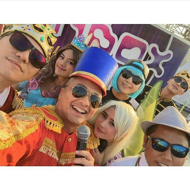 putridisi1526's tweet photo. selfie @PrillyBie @Rangga_Moela http://t.co/1kMX2ecjDu