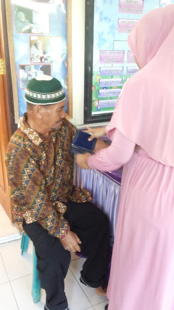 Opa Lebi smntra ada tensi <a href="/Info_Gorontalo/">Informasi Gorontalo</a> <a href="/oranglimboto/">™Limutu - Hulondalo</a> #SenyumKitaSenyumMereka <a href="/MBSpensaLimboto/">MBSL GORONTALO</a>
