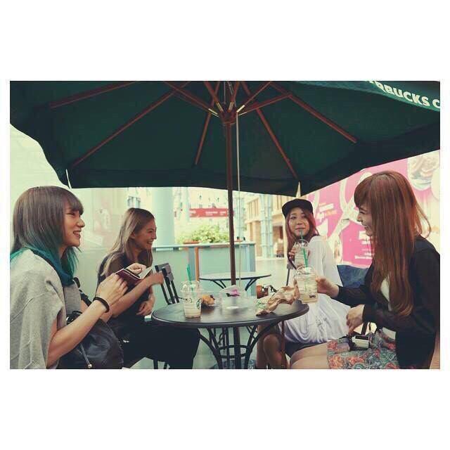 rinaRINAzzioy's tweet photo. 💙💛💜💚 http://t.co/ELDq2DudIr