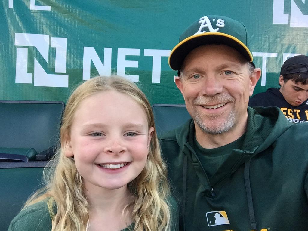 garywiess's tweet photo. #atthecoliseum Go A's! http://t.co/a0NTK5uvSR