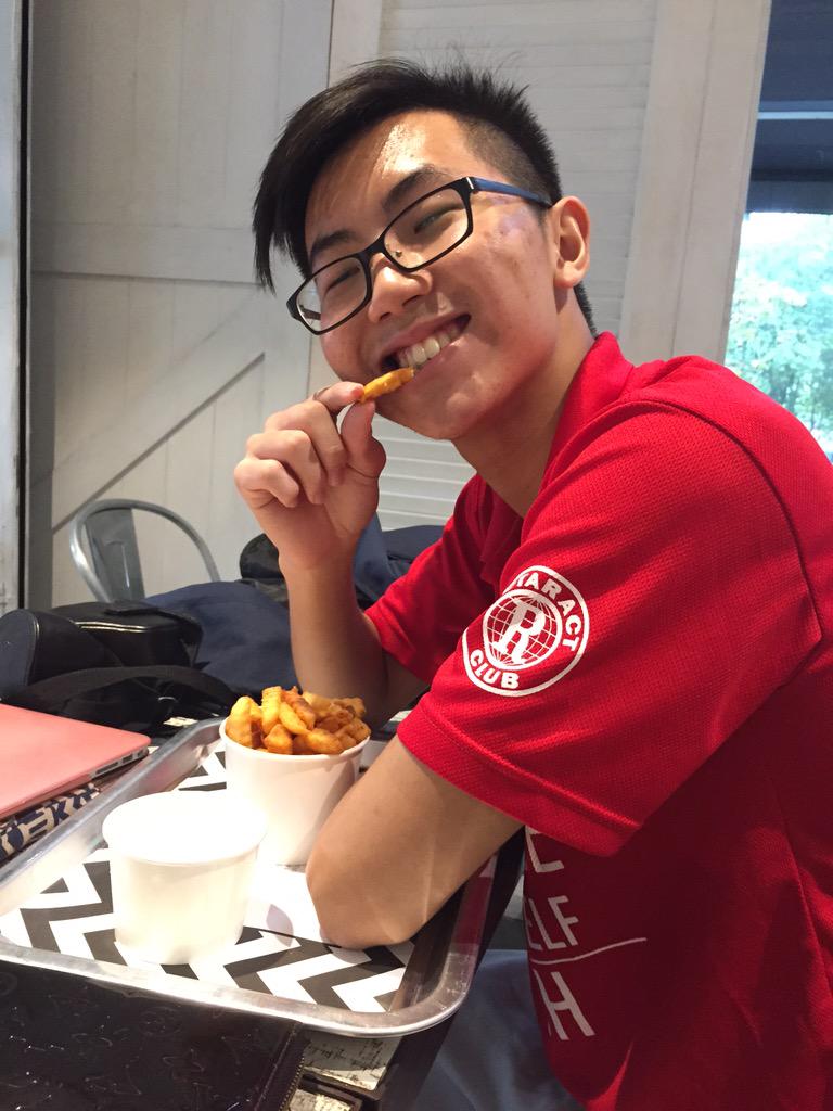 TCSHRotaract's tweet image. This week on Dignity: Supporting their new collab restaurant, Project B, which teaches life skills to the kids!