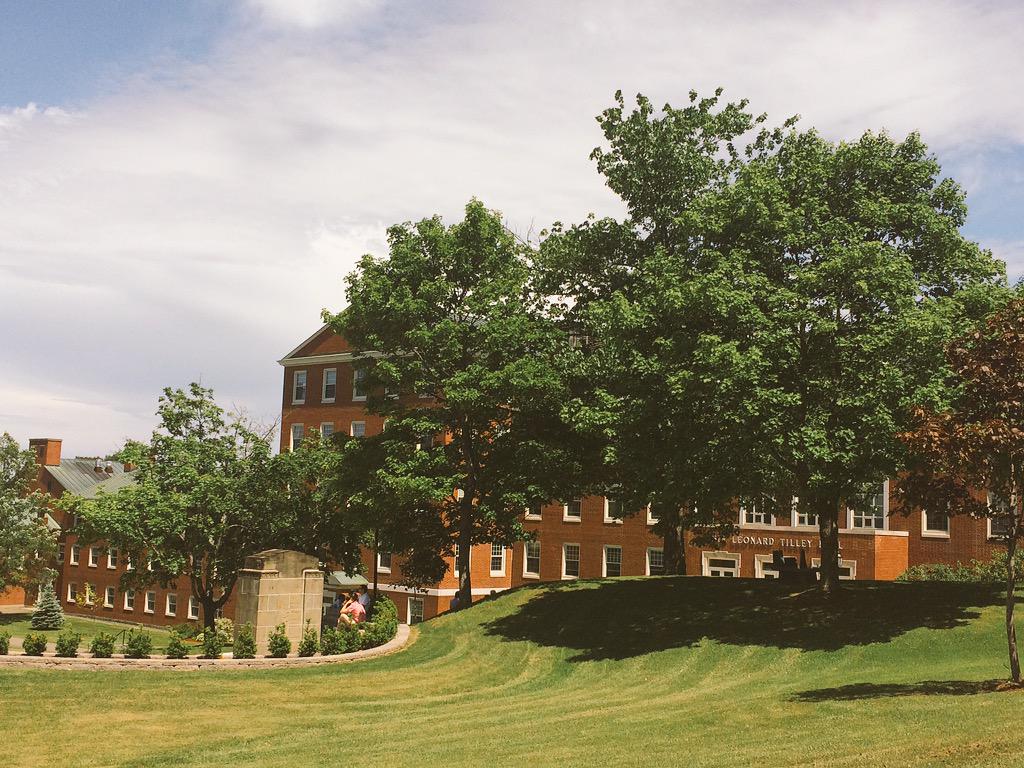 UNBFredericton's tweet photo. We're welcoming the Class of 2019 to @UNB today! #UNBSOAR http://t.co/z1qwyIc4Fq