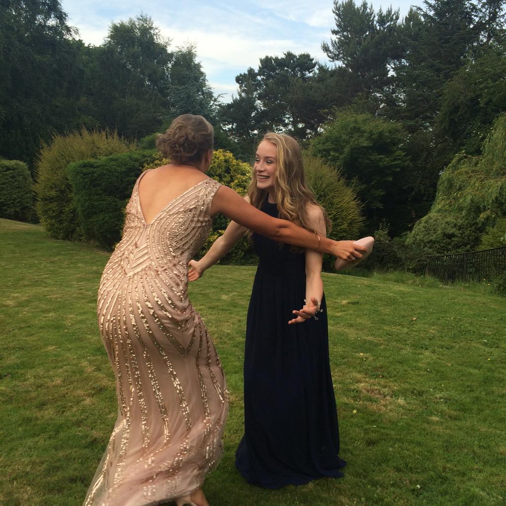 sarahckerry's tweet photo. She was taking a solo photo so I rugby tackled her #gracefulladies http://t.co/5oYk3BMhYr