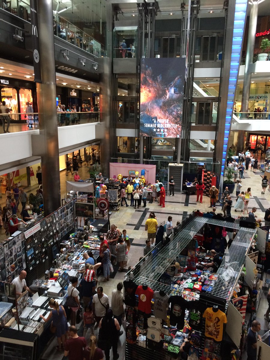 jojoba34's tweet photo. Another tough day at the office........@AllZeCoolStuff @Nerdageddon @ZubyMusic @ShaoDowMusic @WestQuay http://t.co/pGSMDVVfgq