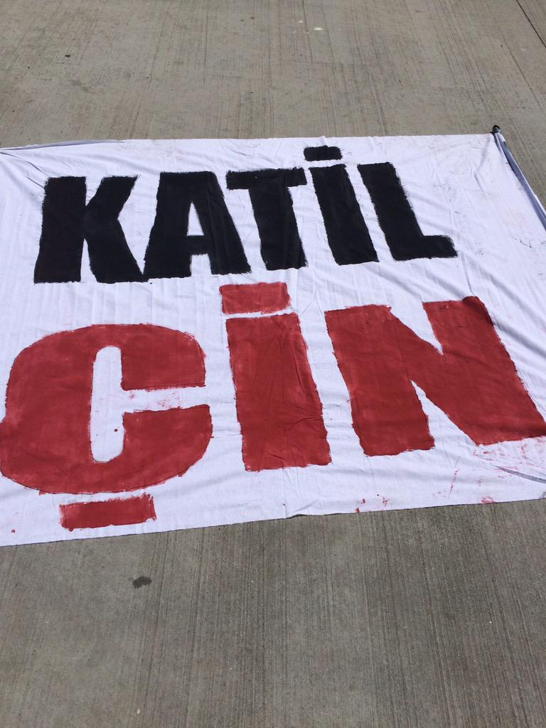 uATAYFA34's tweet photo. Katil Çin !!! http://t.co/lTME2zkfsk