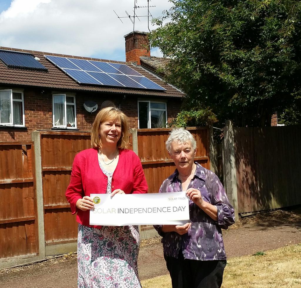 RuthCadbury's tweet photo. With Virginia in Brentford looking at her solar panels #solarindependence #savingcarbon and #savingmoney http://t.co/Ck0yHBouOY