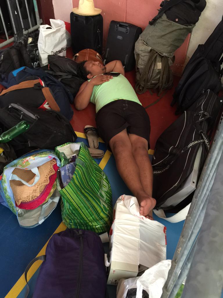 Santa_CClrl's tweet photo. #RNSTK2015 😂😂😂 http://t.co/gNn5w03yf4