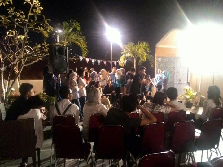 komundip14's tweet photo. Aseeekkk @COMMdynamic11 tampiilll #komposisi http://t.co/XENXr8OBBk