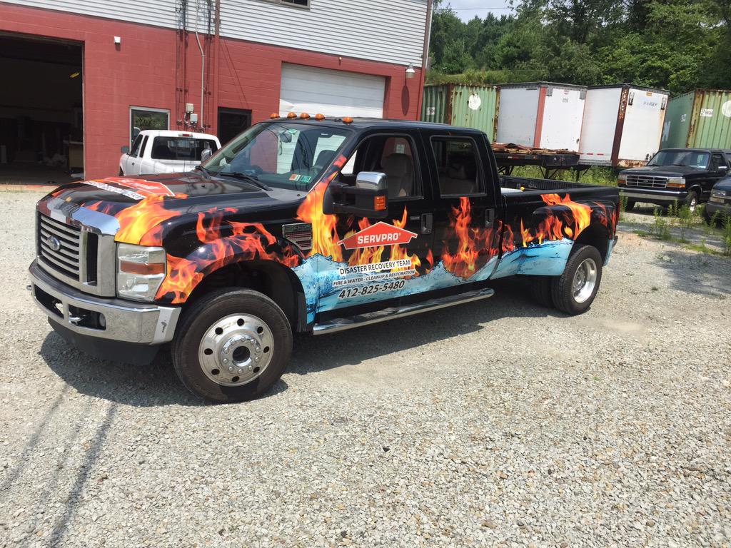 ChaseGraphics1's tweet image. #ServPro 2013 Ford Super Duty