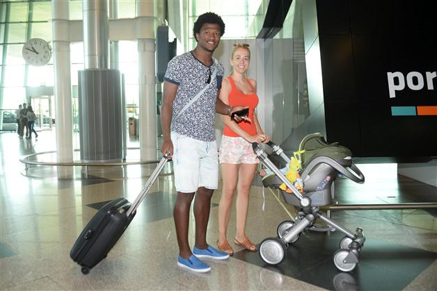 Футбольные трансферы и слухи