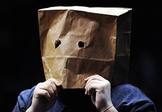 CancunComedy's tweet photo. Cuando quieres subirte al escenario pero te da pánico escénico. http://t.co/FLWerrHS09