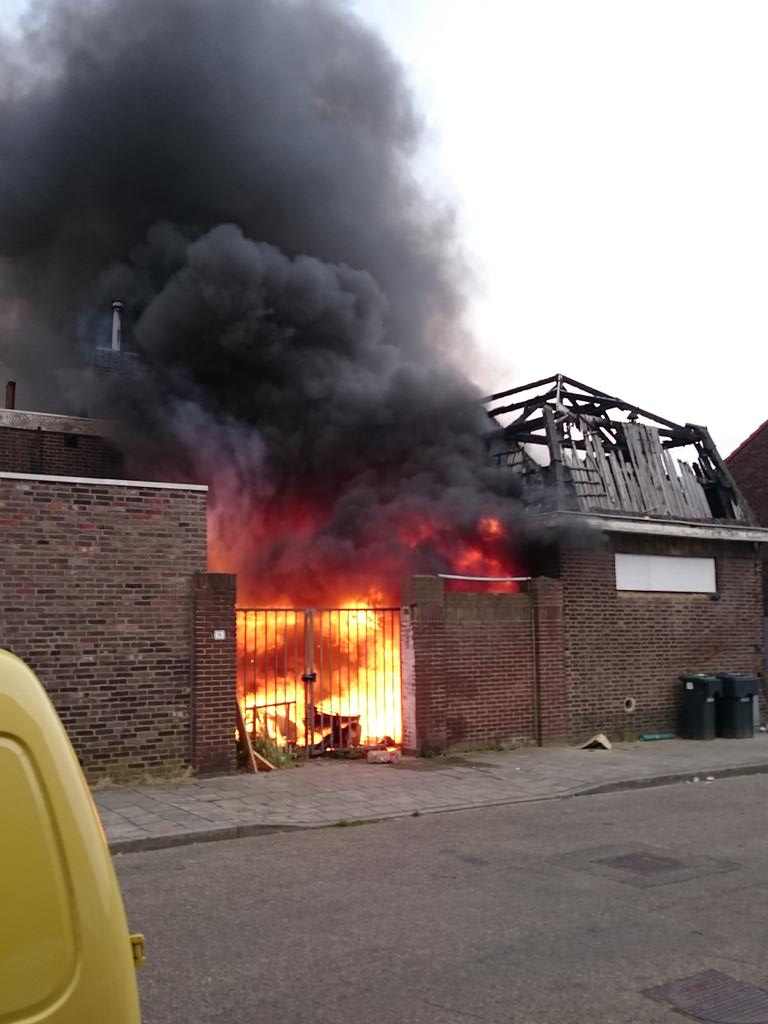 Audreyilse's tweet photo. @1Limburg #geleen #lindenheuvel http://t.co/KsjaxCj74q