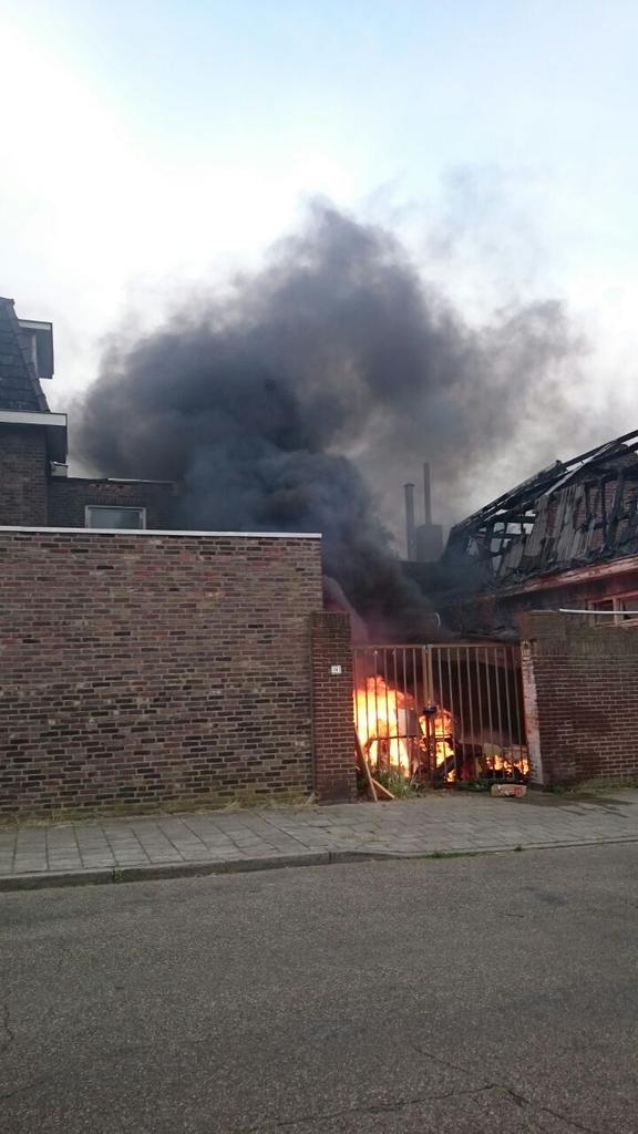 Audreyilse's tweet photo. @1Limburg #geleen #lindenheuvel http://t.co/KsjaxCj74q
