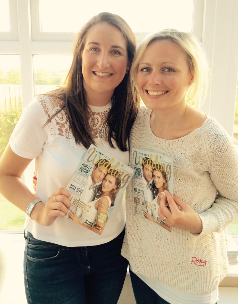 LoveOurWedMag's tweet photo. Look who we just bumped into! One of the stars from Issue 1, gorgeous real bride Laura! @lauramarkham http://t.co/XtSu6IItdo