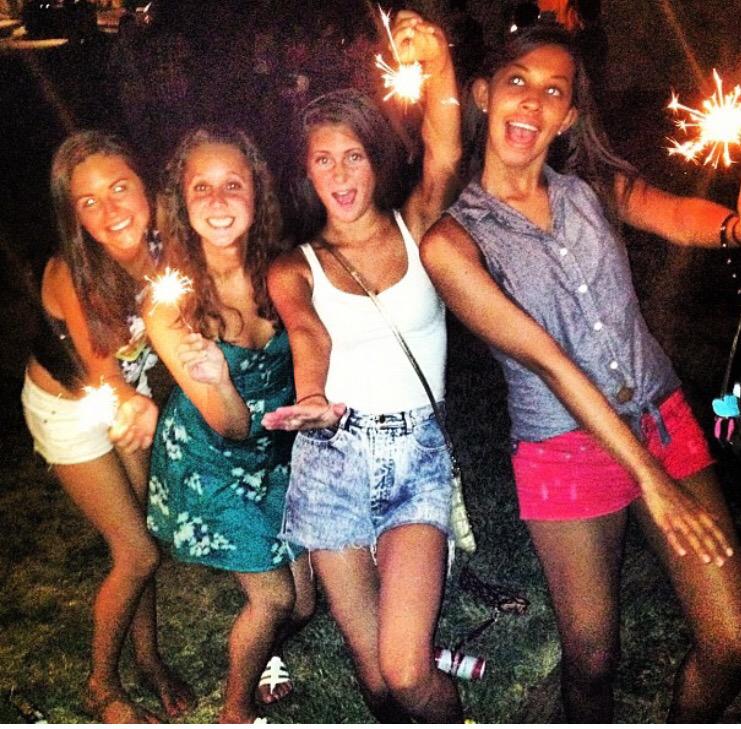 tayjae08's tweet photo. HAPPY BIRTHDAY 'MERICA 🇺🇸🇺🇸🇺🇸 (and Franco😽) http://t.co/4cMuMs2EE8