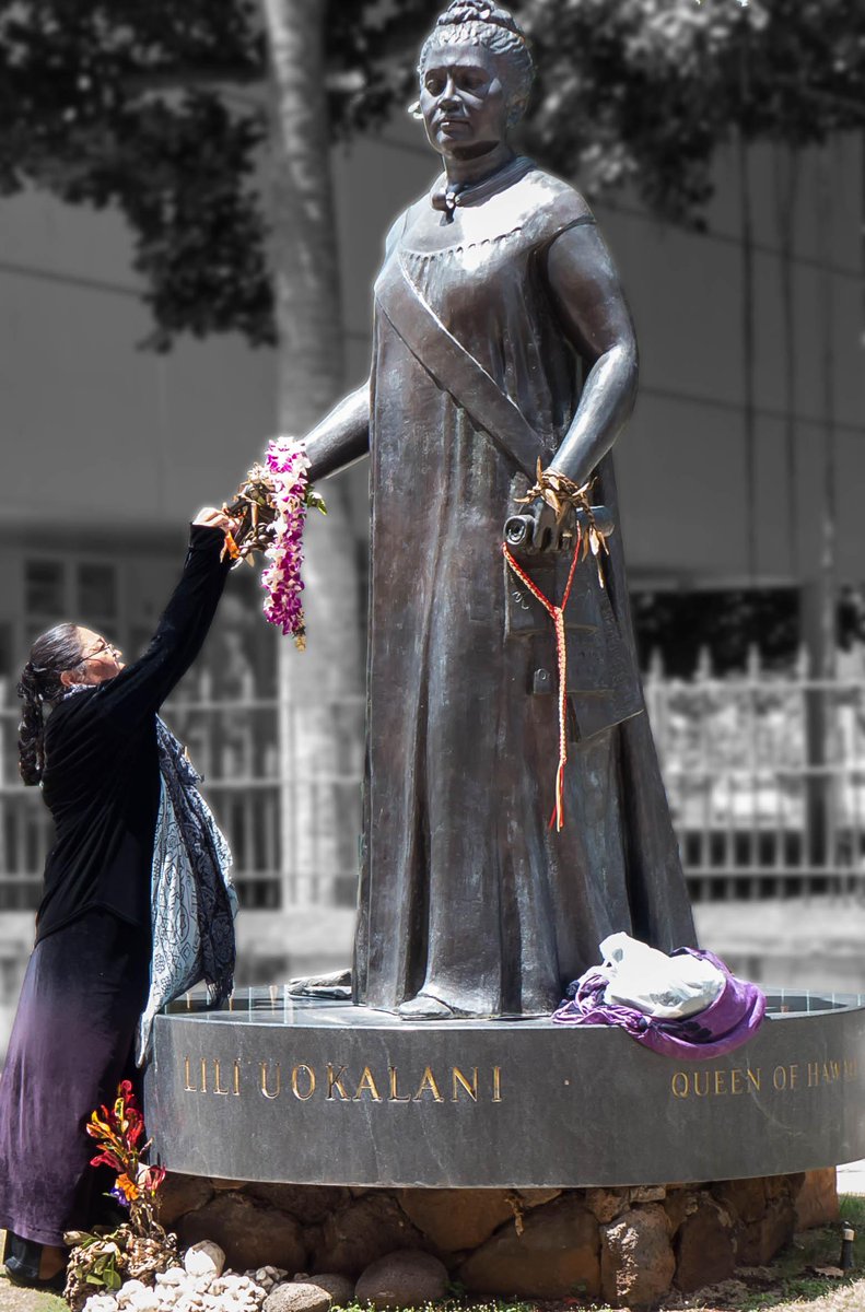 SmithsonianAPA's tweet photo. Celebrate #IndependenceDay while recognizing those who still seek it. #LifeAPA http://t.co/1WEkU6pIAD http://t.co/krb25SX6Px