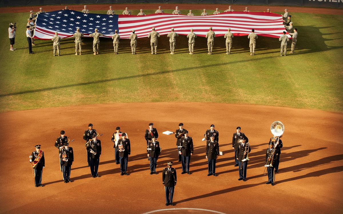NCAASoftball's tweet photo. Happy 4th of July! We are thankful for our freedom, which allows us to do the things we love, like play softball! http://t.co/hJLiQj0Hgo