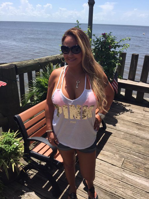 What an incredible relaxing fun week! Let's keep it goin💃🏽💃🏽💃🏽💃🏽🏊🏾☀️🐠🐬💁🏽🎉🍹👙 http://t.co/XyLnvZD408<a href="/tag/happysundayfunday"class="tags"><span>#happysundayfunday</span></a><a href="/tag/onlyfans"class="tags"><span>#onlyfans</span></a>