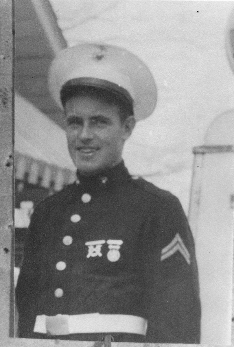 SammonsFam's tweet photo. #willstand                 My dad, WW2... http://t.co/SzgIBBGEvj