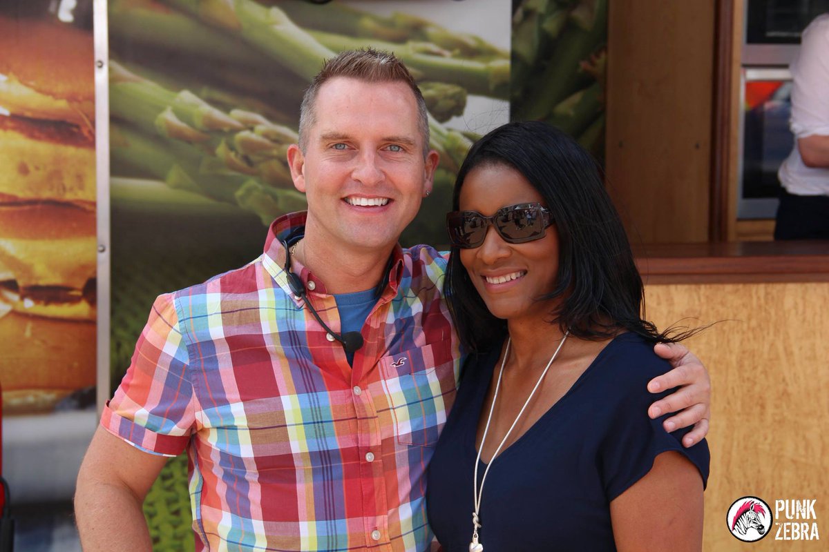 PunkZebra's tweet image. It's been a superb day of filming with @Phil_Oldershaw at the @ColmoreBID Food Festival in Birmingham. #CBDFoodFest