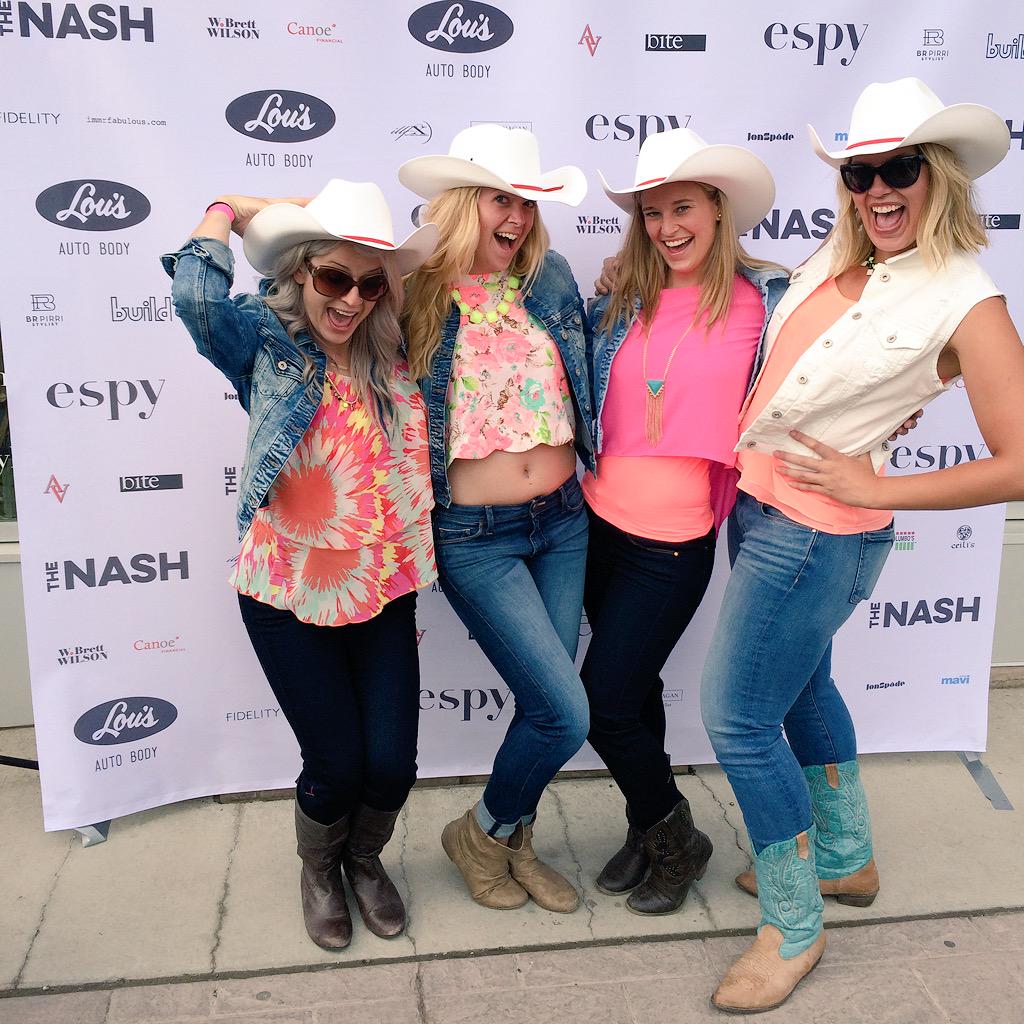 It's 'NEON Cowgirl'! The <a href="/espystylists/">espy stylists</a> are nailing these looks! #bikiniespy