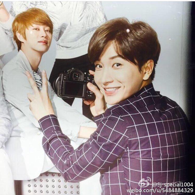 Yurigoodoo's tweet photo. 150704 Heechul at special1004 weibo/instagram update: 

// #0710HeechulDay #83line #KimHeechul http://t.co/GOBKnoPnxH