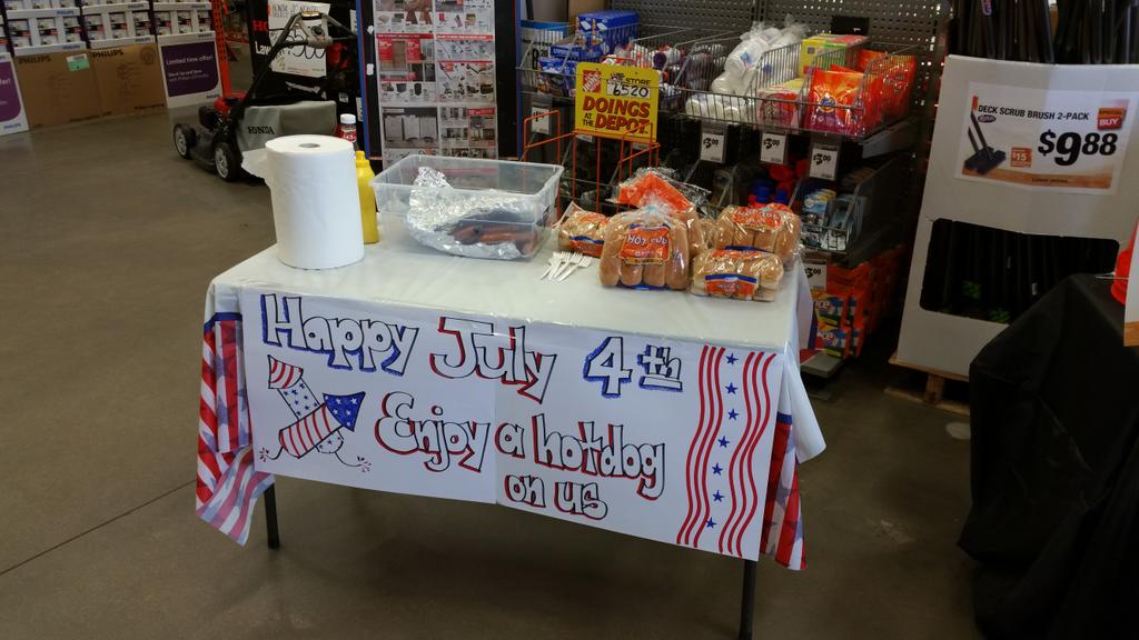 keatontaylorasm's tweet photo. Come join us for a free hot dog here at 6520 Cleburne Home Depot !! @Ana_A_Duran @LennyGaspari @THD6520 @13wesmoss http://t.co/dXNJtWRd8H