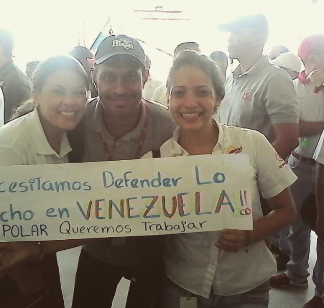 todossomospolar's tweet photo. Con #Alegría y #Dedicación siempre hemos trabajado para #Venezuela x eso #LiberenLasDivisas #QueremosTrabajar http://t.co/KX5xtTsXiQ