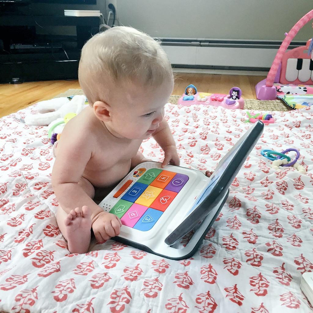 Casey's tweet photo. nearly done with today's edit.  my assistant keeps getting distracted with social media http://t.co/kGIfb50T3L