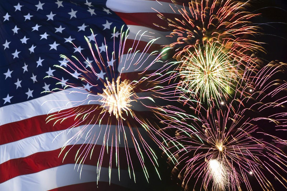 TrendsettahLife's tweet photo. Happy 4th of July to all our fans and to all those who served and/or are still serving we say Thank YOU! #4thOfJuly http://t.co/RwbX77NMaw