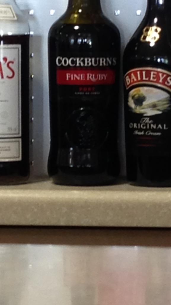jackgowar's tweet photo. @DruggyBuilder dont fancy a bit of this http://t.co/AskuSuy464