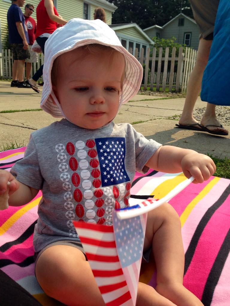 8KArrowJess's tweet photo. Happy Independence Day!! This is one of my most passionate reasons to fight for freedom! #Freedom #freeenterprise 🇺🇸 http://t.co/WazzHAIS3P