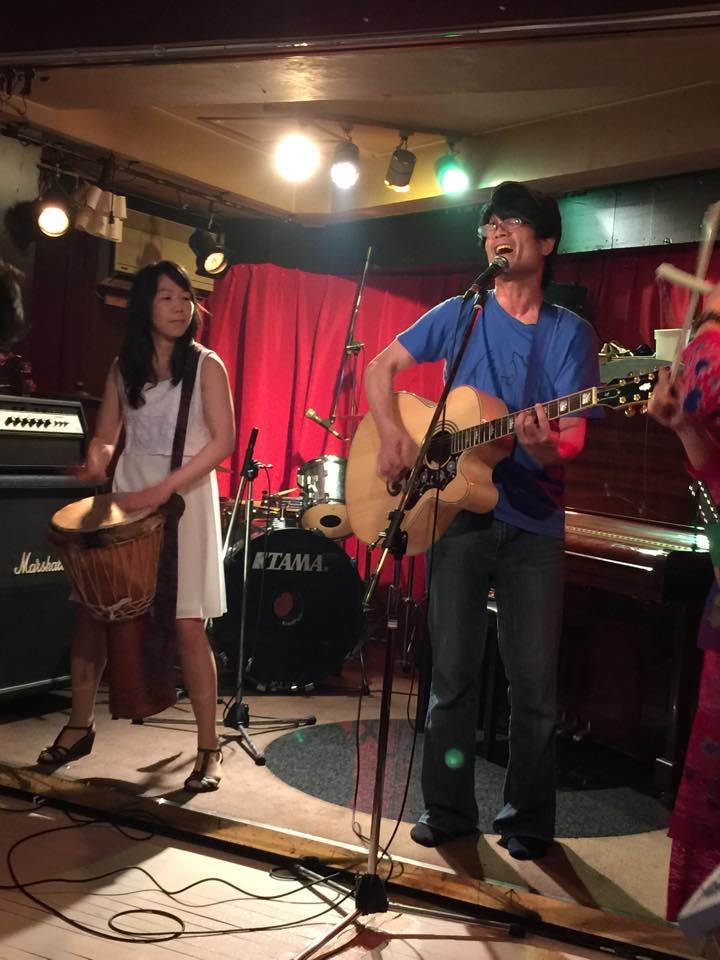 2015/05/16 土 の「御苑解放区」。 2015/05/16 土 の「御苑解放区」。
