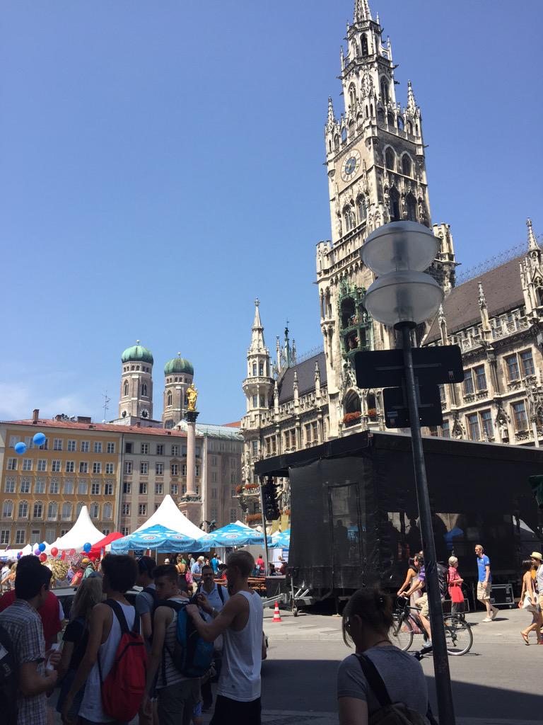 Lisa_Tranchina's tweet photo. Saturday in Munich http://t.co/ogCWkbHcxq