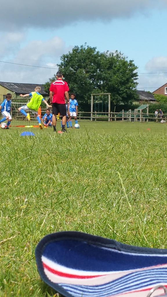 JoshBelcherUK's tweet photo. @adampotter5 witnessed some sublime coaching today http://t.co/DTEcTWwr9H