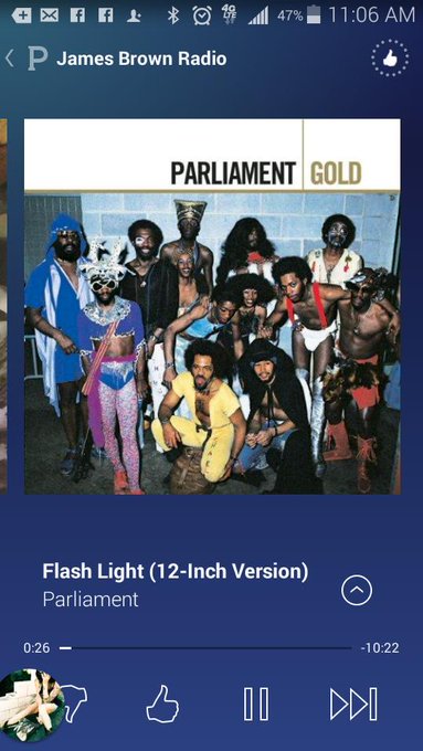 Grooving on this 4th of July while cleaning house 😆😄 http://t.co/ujeWMNRzPN