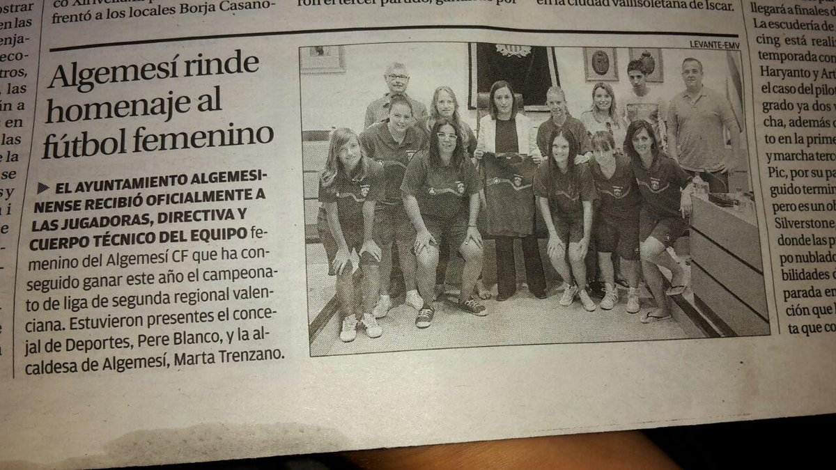 El <a href="/algecffem/">Algemesi C.F. Femení</a> ha sido hoy protagonista en la prensa escrita con motivo de la recepción oficial en el ayuntamiento.