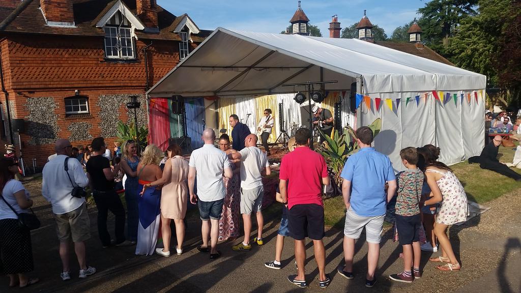 Music stage hotting up <a href="/Childwickbury/">Childwickbury Arts</a> arts fair. The tunes and the sun just keep on coming.